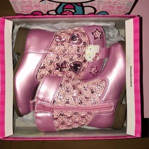 Hello kitty cowgirl boots